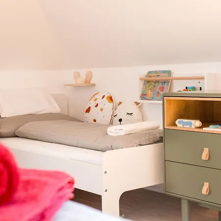 Tamliving Center 2 Schlafzimmer Comfort Air Conditioning Wifi Xbox غراتس