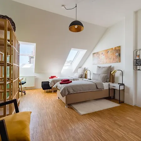 Tamliving Center 2 Schlafzimmer Comfort Air Conditioning Wifi Xbox * غراتس